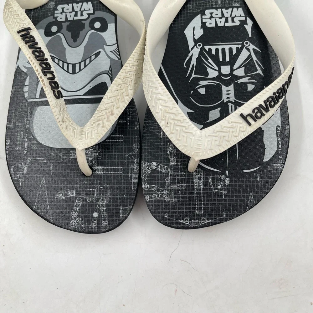 Havaianas Big Kids Star Wars Theme - Size 5 M - Flip Flops Thong Sandals